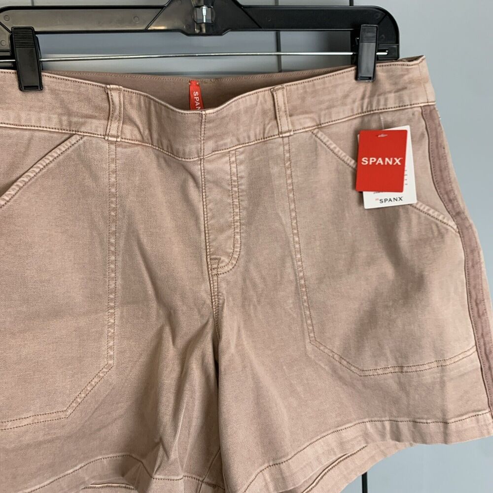 SPANX Women's Stretch Twill Pull On Shorts SIZE XL NWOT - Picture 3 of 6